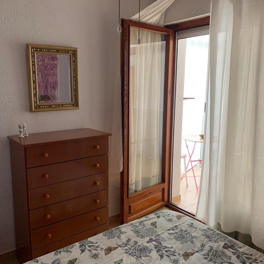 Apartamentos "Mariposa" Бенидорм Екстериор снимка