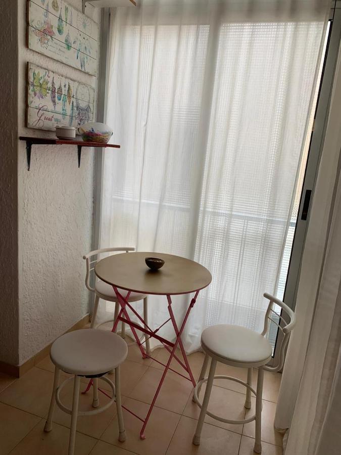 Apartamentos "Mariposa" Бенидорм Екстериор снимка