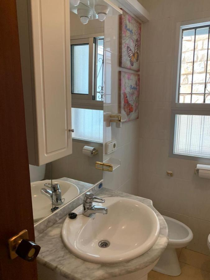 Apartamentos "Mariposa" Бенидорм Екстериор снимка